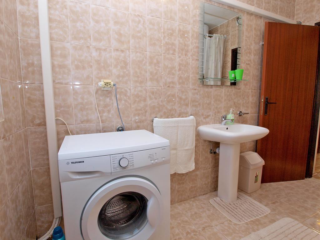 Family Friendly Apartment 946 Pula Luaran gambar