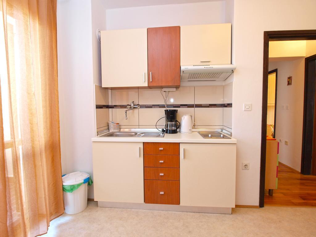 Family Friendly Apartment 946 Pula Luaran gambar